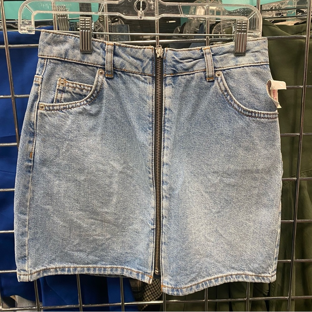 Topshop pencil skirt size 2